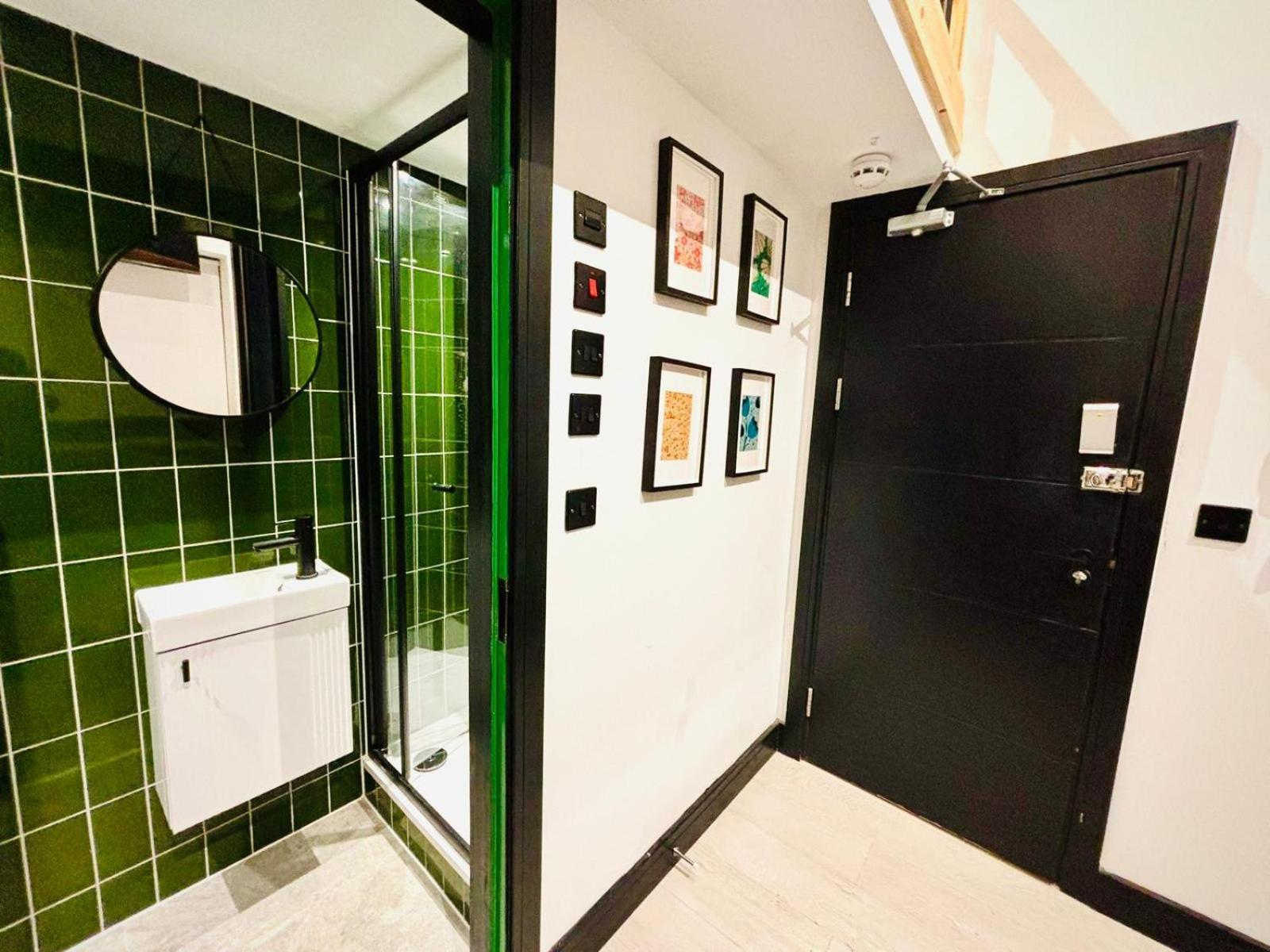 London Luxury Mezzanine Studio Flats Next Hackney Central Экстерьер фото